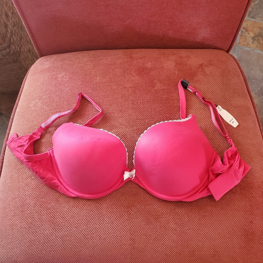 Victoria Secrets Body by Victoria 36D